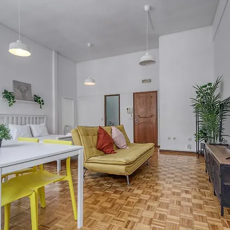 Apartamento Travel & Live Alegria 248 *