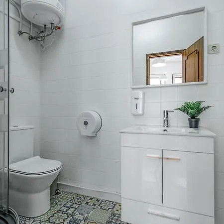Apartamento Travel & Live Alegria 248 *